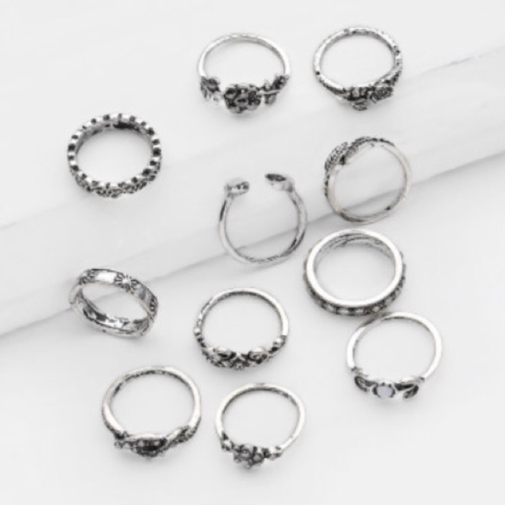 *HOLD* Silver Moon Boho Midi Ring Set - Picture 2 of 2